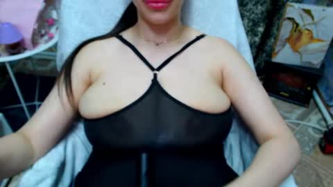 Snapshot of seu_cute chatting on April 12, 2026, 9:42 pm seu_cute online show from April 12, 2026, 9:42 pm