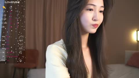 Snapshot of seulbi chatting on May 20, 2026, 1:28 pm Sana online show from May 20, 2026, 1:28 pm
