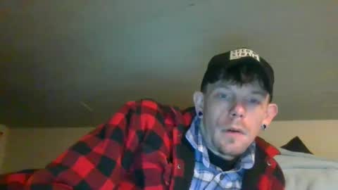 SevenIncheZ online show from February 2, 2025, 1:30 pm