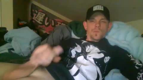 SevenIncheZ online show from February 17, 2025, 10:14 pm