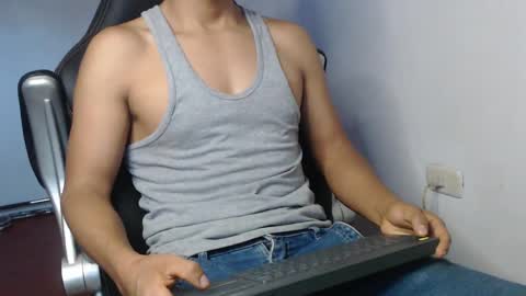 Snapshot of sexatlexx chatting on January 22, 2025, 10:50 am arnold online show from January 22, 2025, 10:50 am