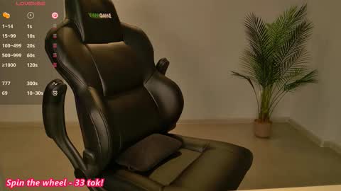 Melissa online show from October 20, 2025, 9:54 am