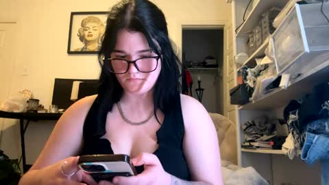 Snapshot of sexckam chatting on May 19, 2026, 3:24 am Kam online show from May 19, 2026, 3:24 am