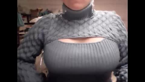 Snapshot of sexcoppia_24 chatting on November 19, 2025, 11:32 am sexcoppia_24 online show from November 19, 2025, 11:32 am
