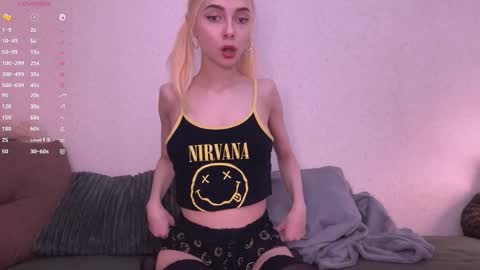 Snapshot of sexdrugg666 chatting on January 24, 2025, 10:19 pm Dina online show from January 24, 2025, 10:19 pm