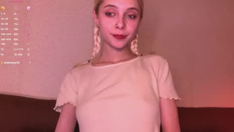 Snapshot of sexdrugg666 chatting on November 11, 2025, 9:15 pm Dina online show from November 11, 2025, 9:15 pm