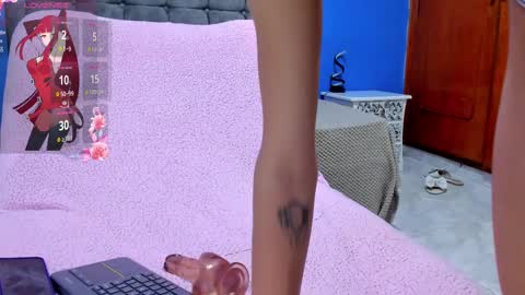 karen and camilo online show from February 19, 2025, 4:55 am