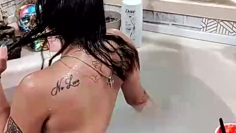 Snapshot of sexiwhiskey699 chatting on February 10, 2026, 9:24 am sexiwhiskey699 online show from February 10, 2026, 9:24 am