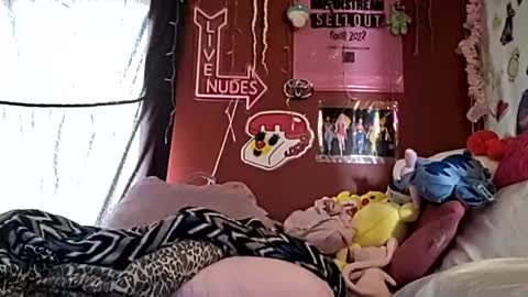 Snapshot of sexiwhiskey699 chatting on April 6, 2026, 7:04 pm sexiwhiskey699 online show from April 6, 2026, 7:04 pm