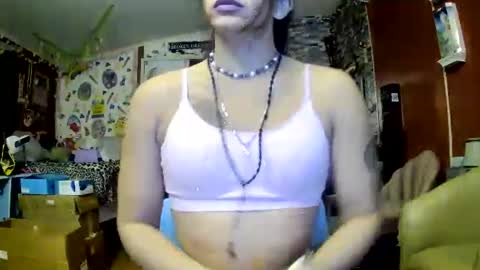 Snapshot of sexiwhiskey699 chatting on April 15, 2026, 7:37 am sexiwhiskey699 online show from April 15, 2026, 7:37 am