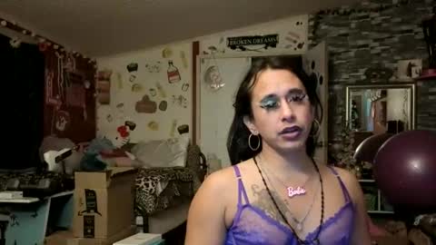 sexiwhiskey699 online show from May 16, 2026, 9:06 am