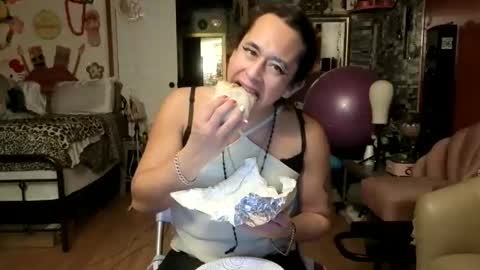 sexiwhiskey699 online show from May 30, 2026, 8:33 am