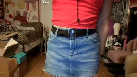 sexiwhiskey699 online show from June 15, 2026, 8:00 pm