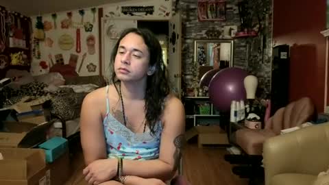 sexiwhiskey699 online show from June 19, 2026, 9:24 am