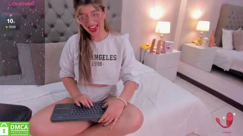 My name is sexmilla   Dont forget to follow me online show from January 25, 2025, 8:42 pm