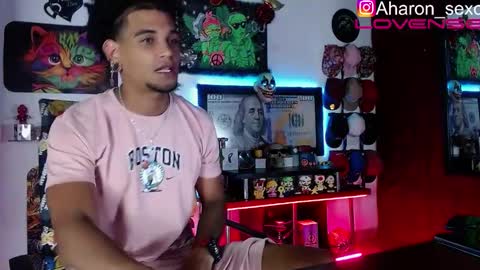 Aharon  ravelo online show from October 17, 2025, 5:10 am