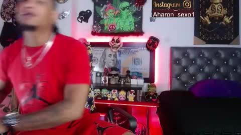 Snapshot of sexo_aharon chatting on February 3, 2026, 2:53 am Aharon ravelo online show from February 3, 2026, 2:53 am