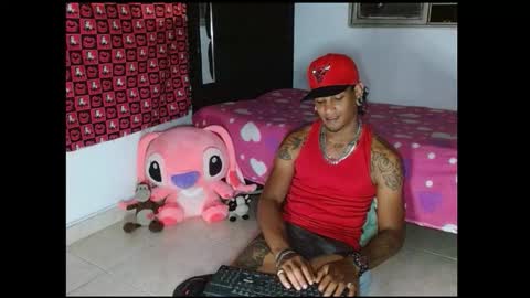 Snapshot of sexo_aharon chatting on March 1, 2026, 7:43 am Aharon ravelo online show from March 1, 2026, 7:43 am