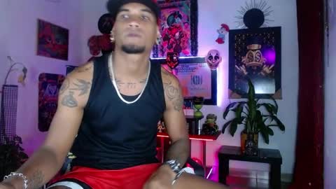 Aharon  ravelo online show from June 5, 2026, 4:30 am