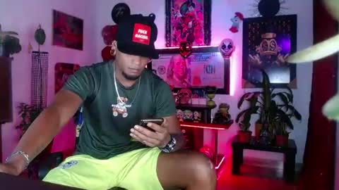 Aharon  ravelo online show from June 11, 2026, 7:28 am
