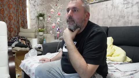 Snapshot of sexone25 chatting on January 12, 2025, 12:12 pm sexone25 online show from January 12, 2025, 12:12 pm