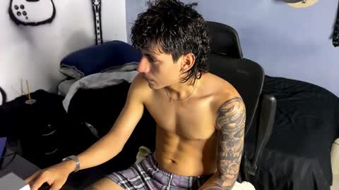 ROCKERO online show from December 17, 2025, 5:24 am