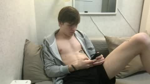 Jennis and OliverPvt is open online show from April 22, 2026, 5:03 pm