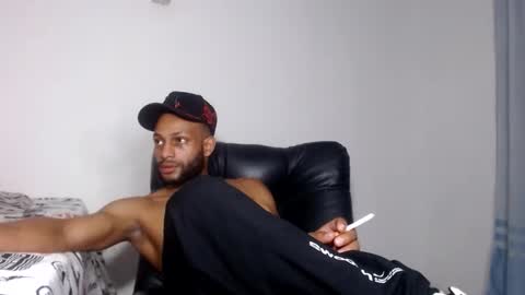 Snapshot of sexseason777 chatting on May 22, 2026, 10:48 pm STIIV G online show from May 22, 2026, 10:48 pm
