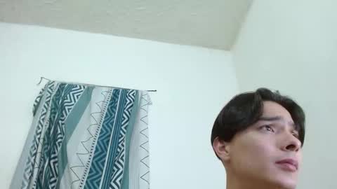 Axel online show from December 26, 2024, 3:20 pm