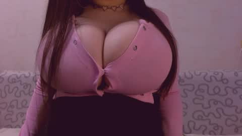 Julia online show from April 23, 2026, 5:30 am