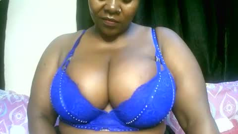 Snapshot of sexxi_ebony chatting on April 30, 2026, 8:57 pm sexxi_ebony online show from April 30, 2026, 8:57 pm