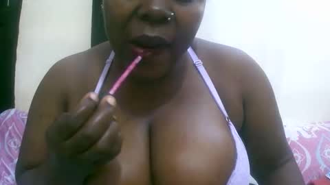 Snapshot of sexxi_ebony chatting on May 7, 2026, 3:56 am sexxi_ebony online show from May 7, 2026, 3:56 am