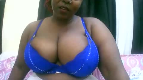 Snapshot of sexxi_ebony chatting on May 10, 2026, 9:47 am sexxi_ebony online show from May 10, 2026, 9:47 am