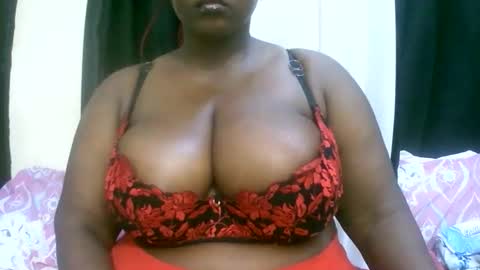 Snapshot of sexxi_ebony chatting on May 18, 2026, 4:07 am sexxi_ebony online show from May 18, 2026, 4:07 am