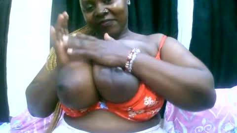 Snapshot of sexxi_ebony chatting on May 28, 2026, 4:59 pm sexxi_ebony online show from May 28, 2026, 4:59 pm