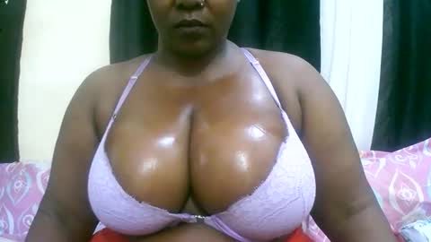 Snapshot of sexxi_ebony chatting on May 31, 2026, 1:47 am sexxi_ebony online show from May 31, 2026, 1:47 am
