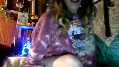 Snapshot of sexxileeah chatting on March 7, 2025, 8:11 pm sexxileeah online show from March 7, 2025, 8:11 pm