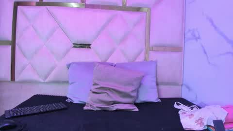 Sexxtaty online show from May 25, 2026, 12:55 pm