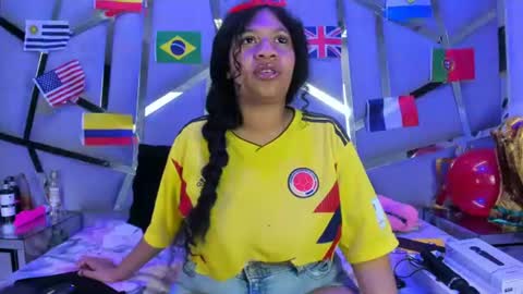 Sexxtaty online show from June 18, 2026, 2:32 pm