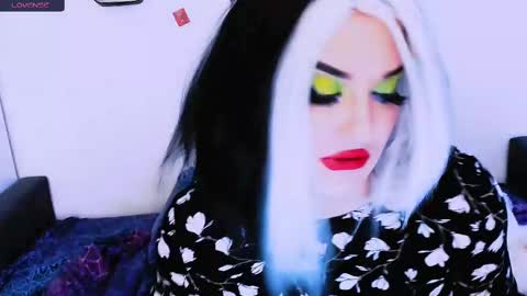 Snapshot of sexxx_queen chatting on December 28, 2024, 5:25 pm sexxx_queen online show from December 28, 2024, 5:25 pm