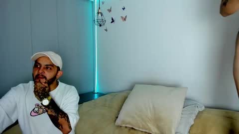 David y Sammy online show from February 26, 2025, 3:32 am