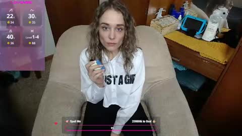 Snapshot of sexxxycrystali chatting on June 17, 2026, 4:19 pm sexxxycrystali online show from June 17, 2026, 4:19 pm