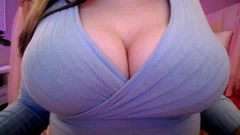 Princess online show from April 3, 2026, 4:10 am