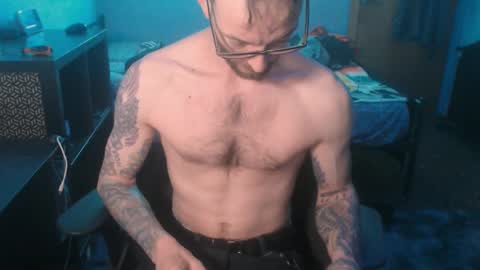 SiuL online show from February 28, 2025, 8:18 pm