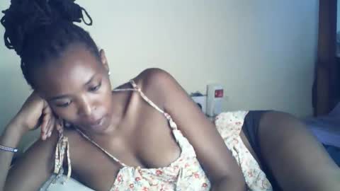 sexxy_curvy23 online show from April 29, 2026, 6:06 am