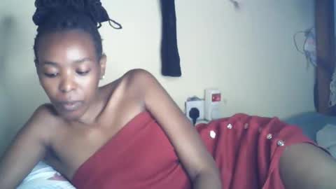sexxy_curvy23 online show from May 5, 2026, 5:15 am