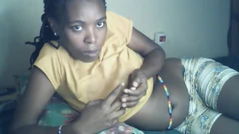 sexxy_curvy23 online show from June 3, 2026, 12:24 am