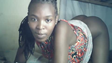 sexxy_curvy23 online show from June 12, 2026, 7:13 pm
