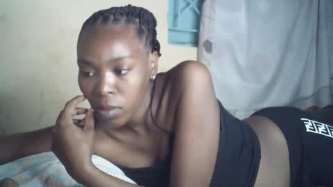 sexxy_curvy23 online show from July 14, 2026, 4:17 am