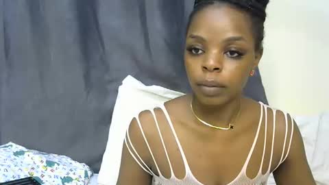 Snapshot of sexxy_montana chatting on April 19, 2026, 5:56 pm sexxy_montana online show from April 19, 2026, 5:56 pm